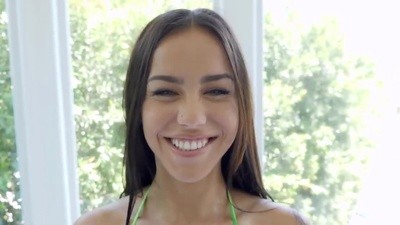 Beautiful Alina Lopez hot tub sex